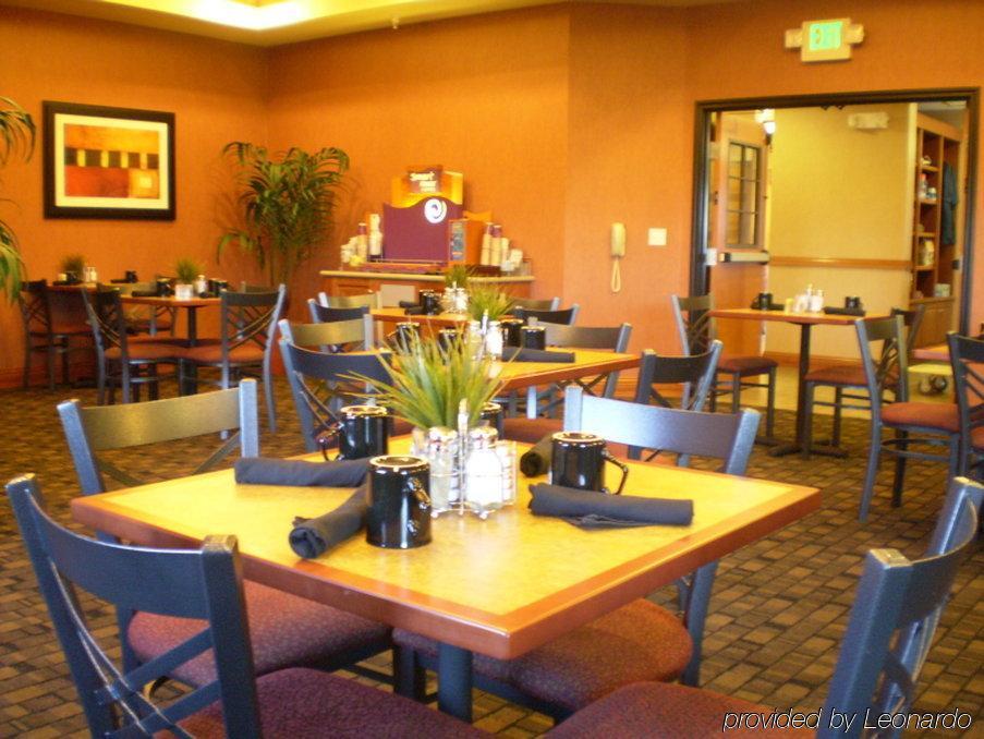Holiday Inn Express Hotel & Suites Limon I-70/Exit 359 By Ihg Restaurant foto